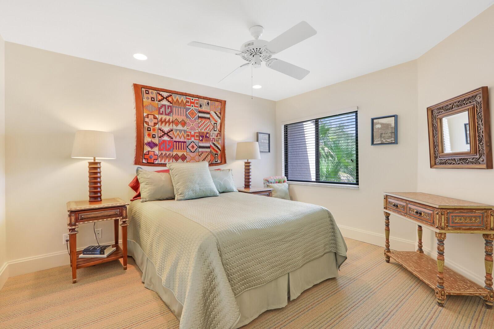 FRENCHMANS CREEK - Residential