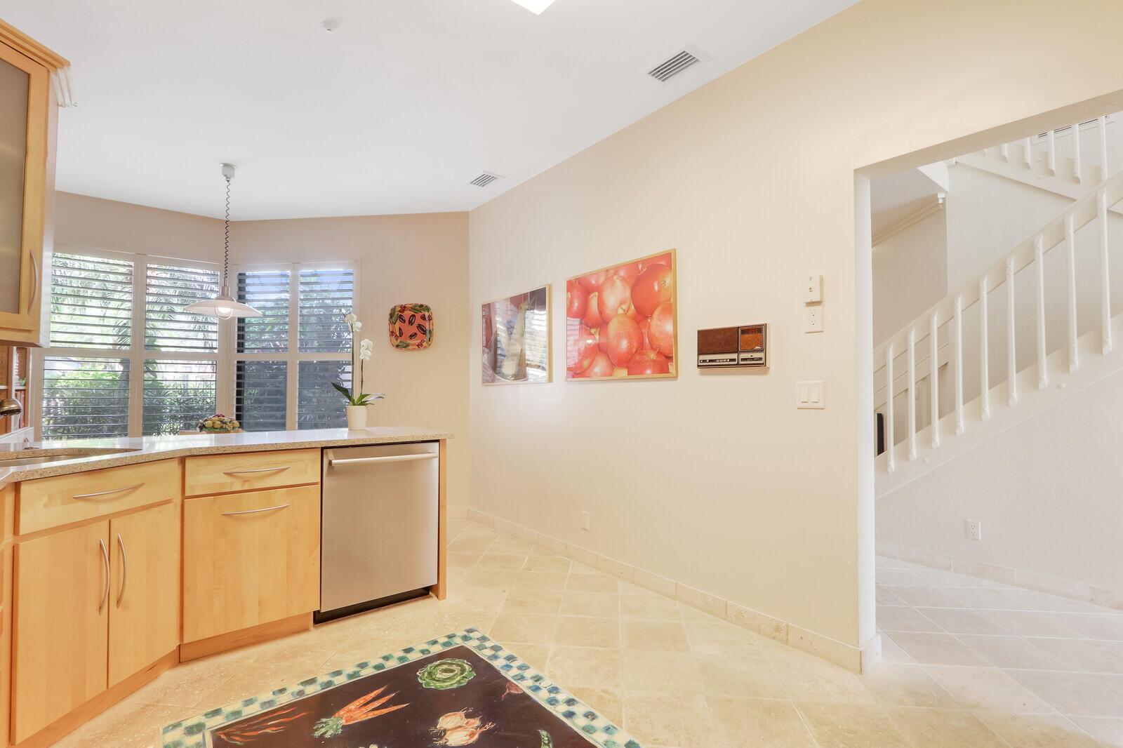 FRENCHMANS CREEK - Residential