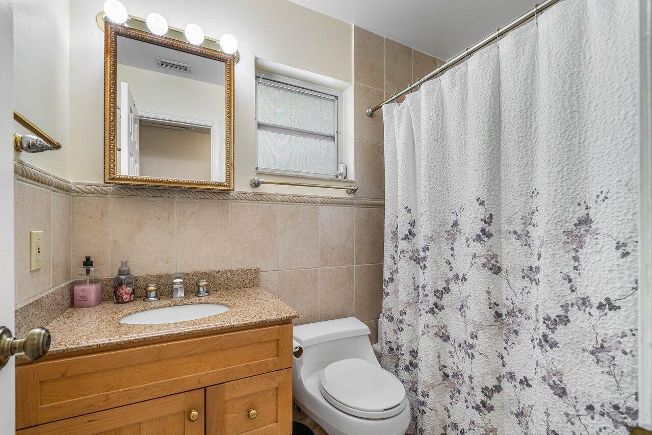 NORTH PALM BEACH VILLAGE - Residential