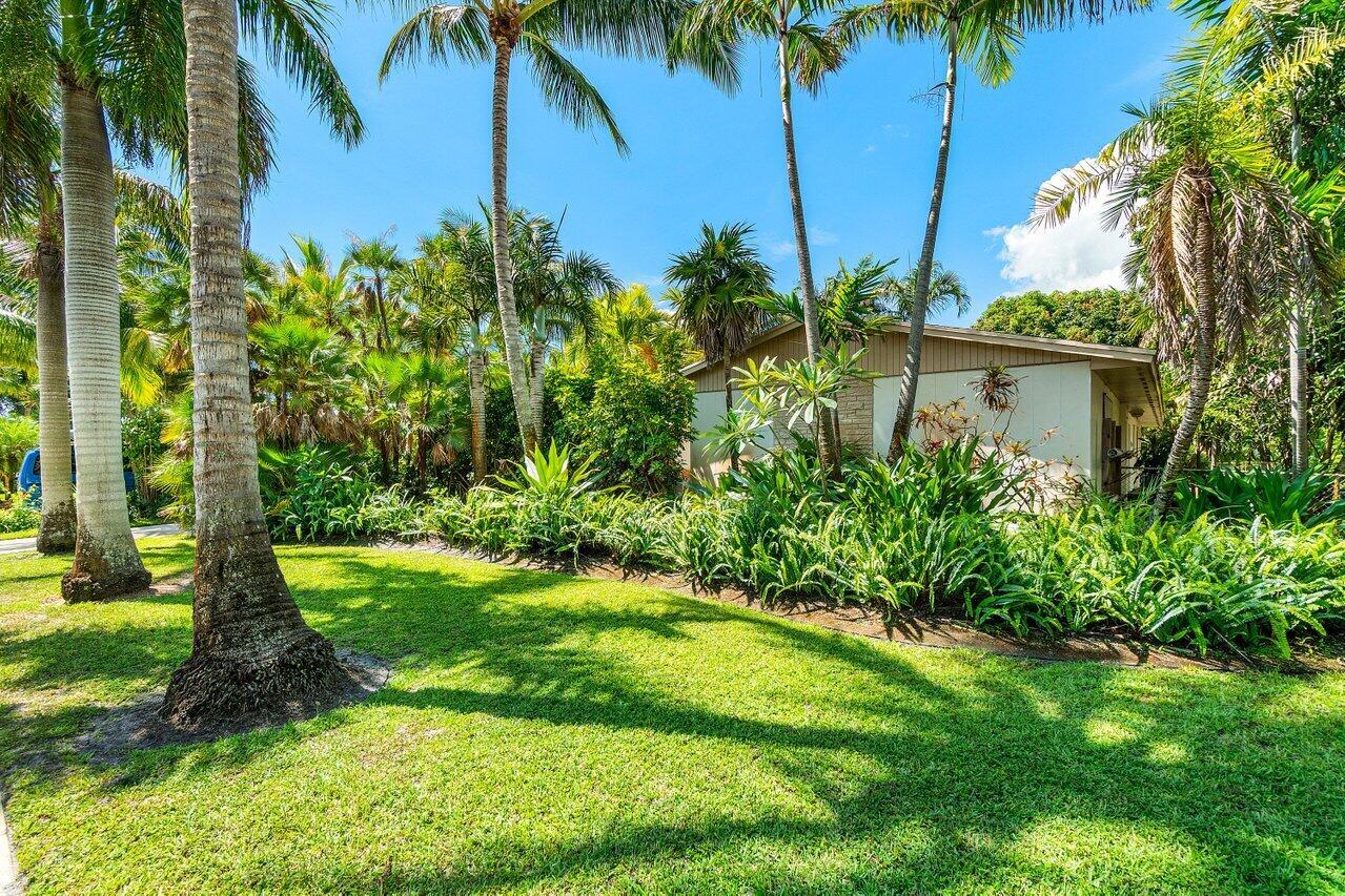 NORTH PALM BEACH VILLAGE - Residential