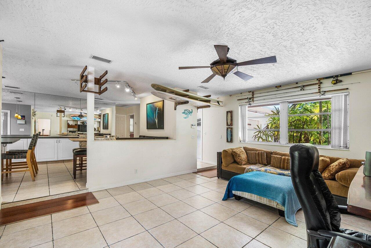 NORTH PALM BEACH VILLAGE - Residential