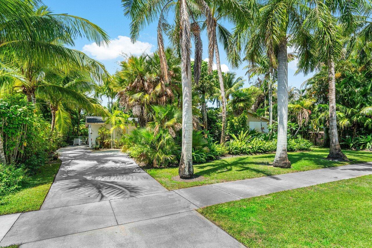 NORTH PALM BEACH VILLAGE - Residential