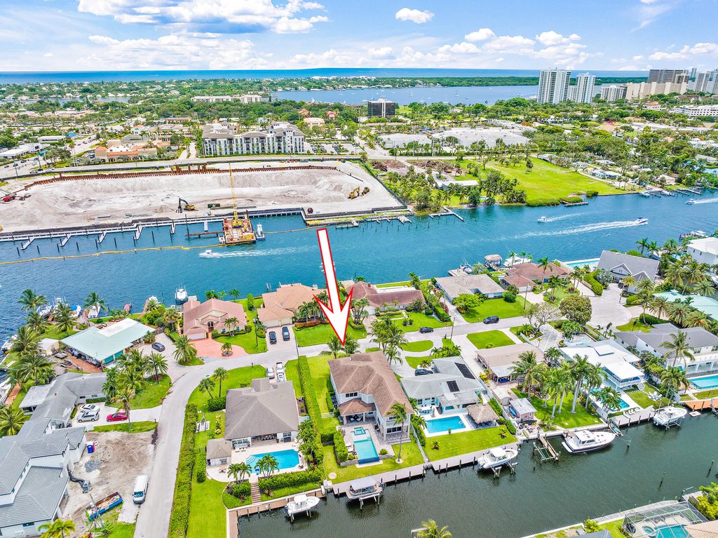 Photo of 11373 E Teach Road, Palm Beach Gardens, FL 33410 (MLS # R10903656)