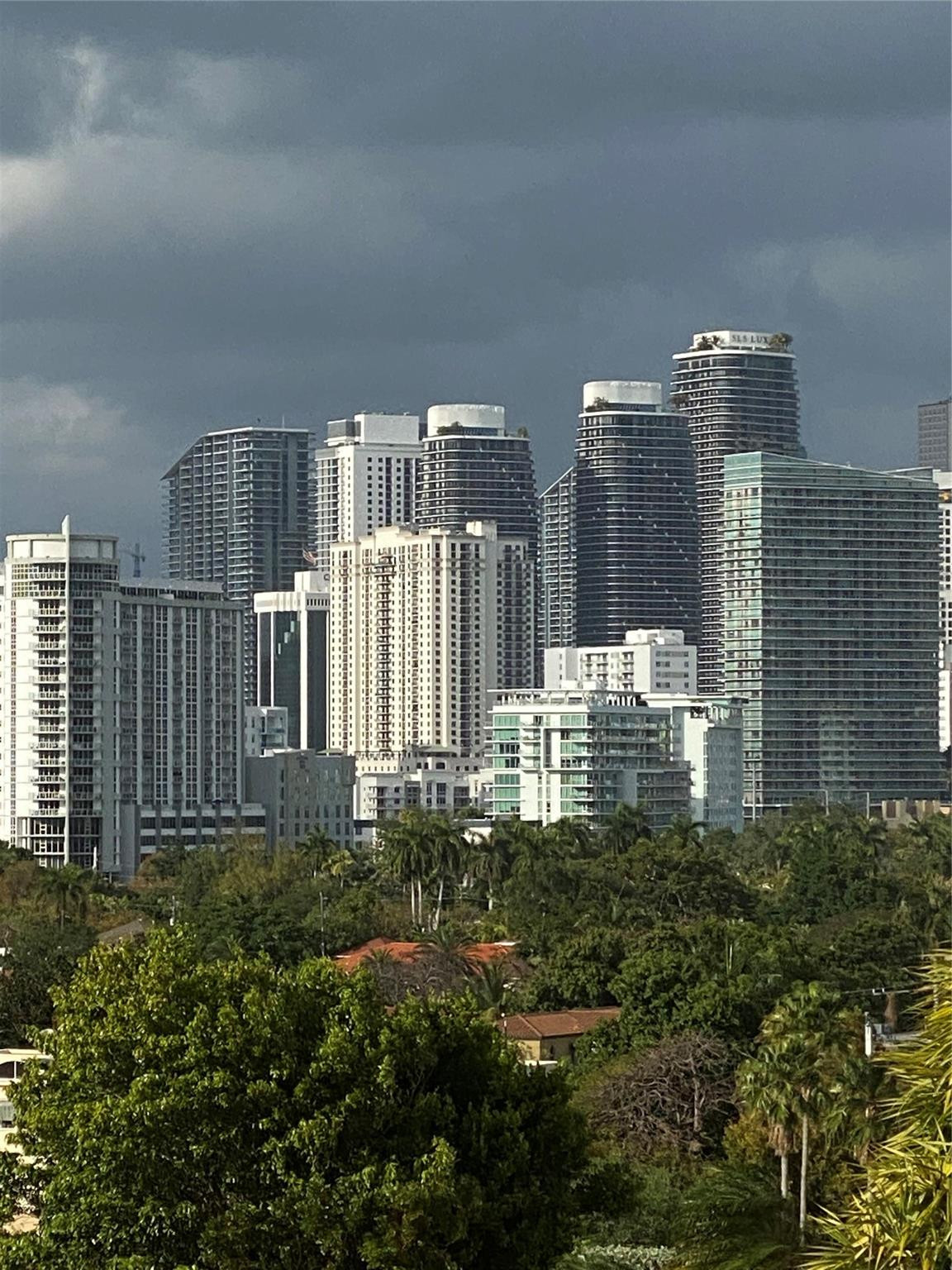 Brickell Park - Residential