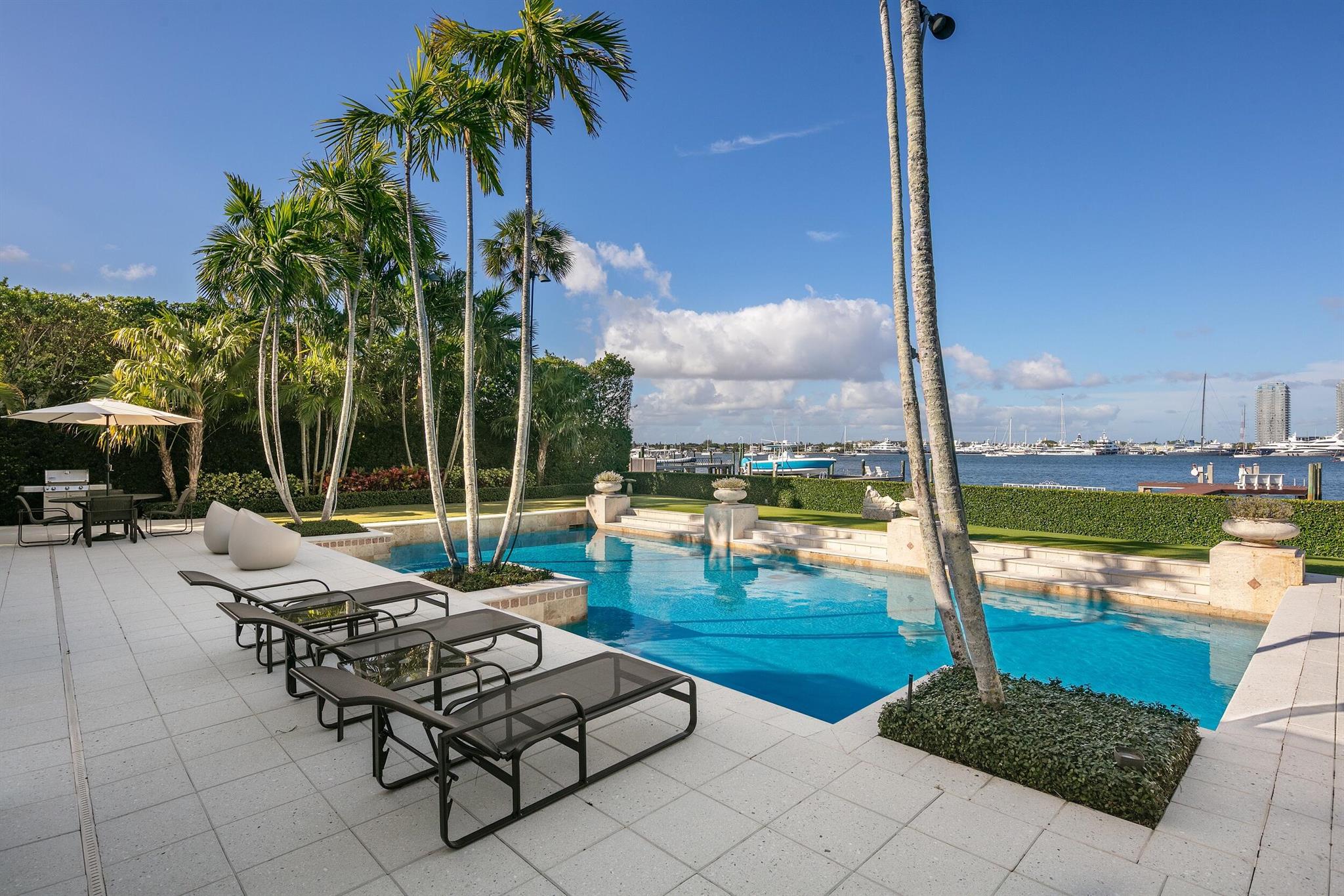 CORAL EST - Residential