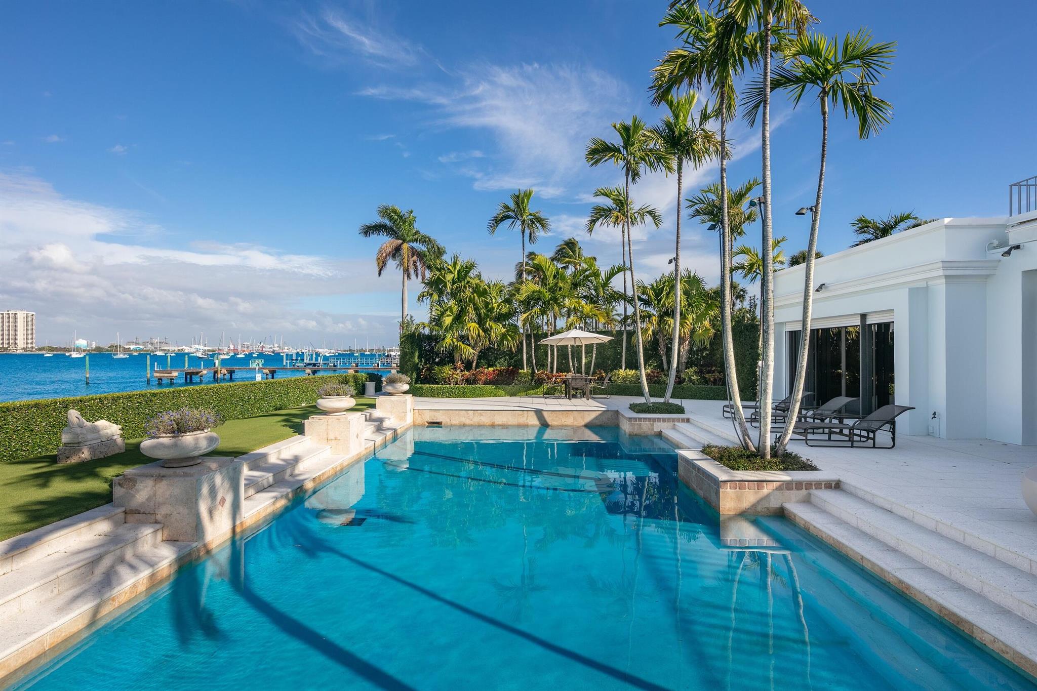 CORAL EST - Residential