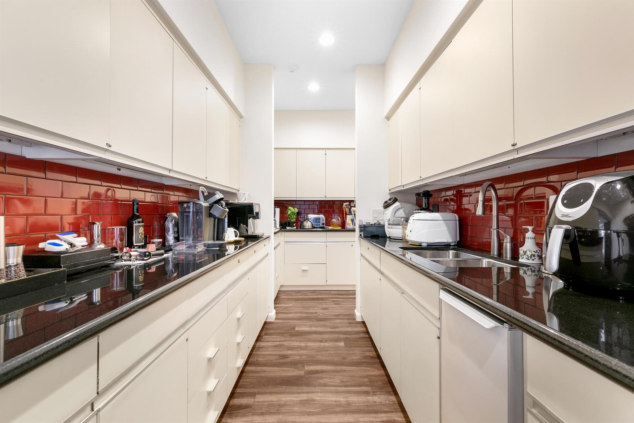 CORAL EST - Residential