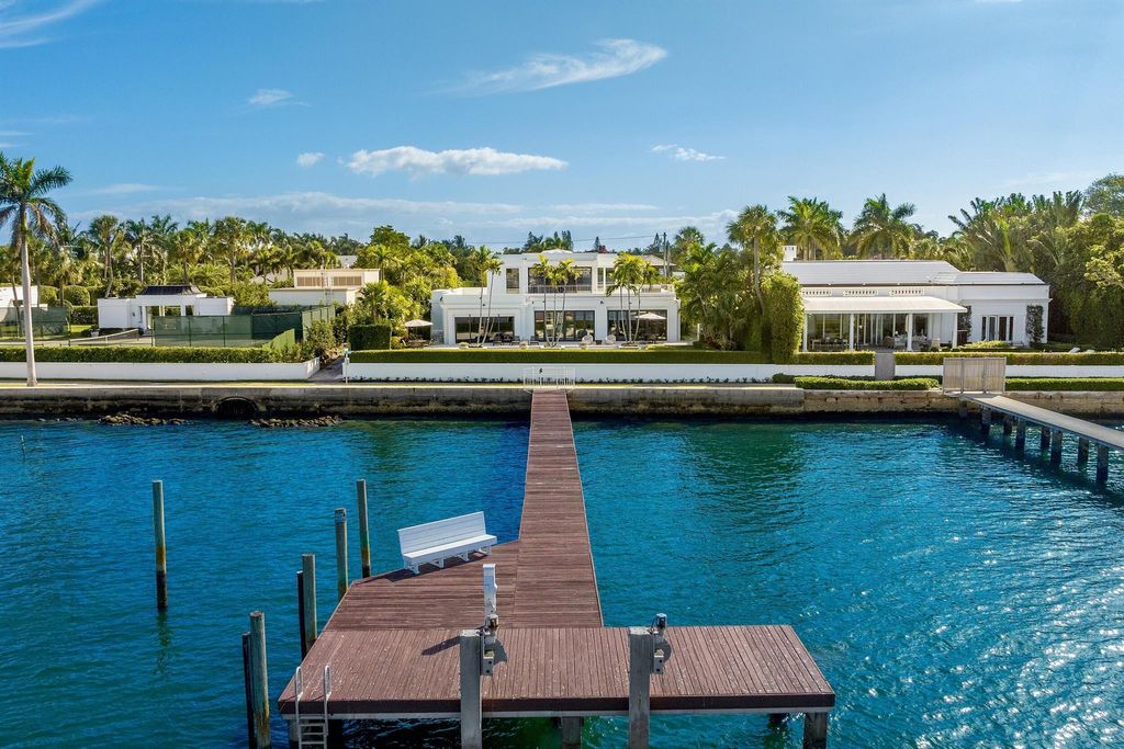 Photo of 1050 N Lake Way, Palm Beach, FL 33480 (MLS # R10867840)