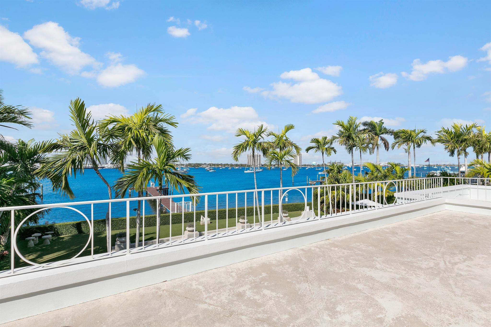 CORAL EST - Residential