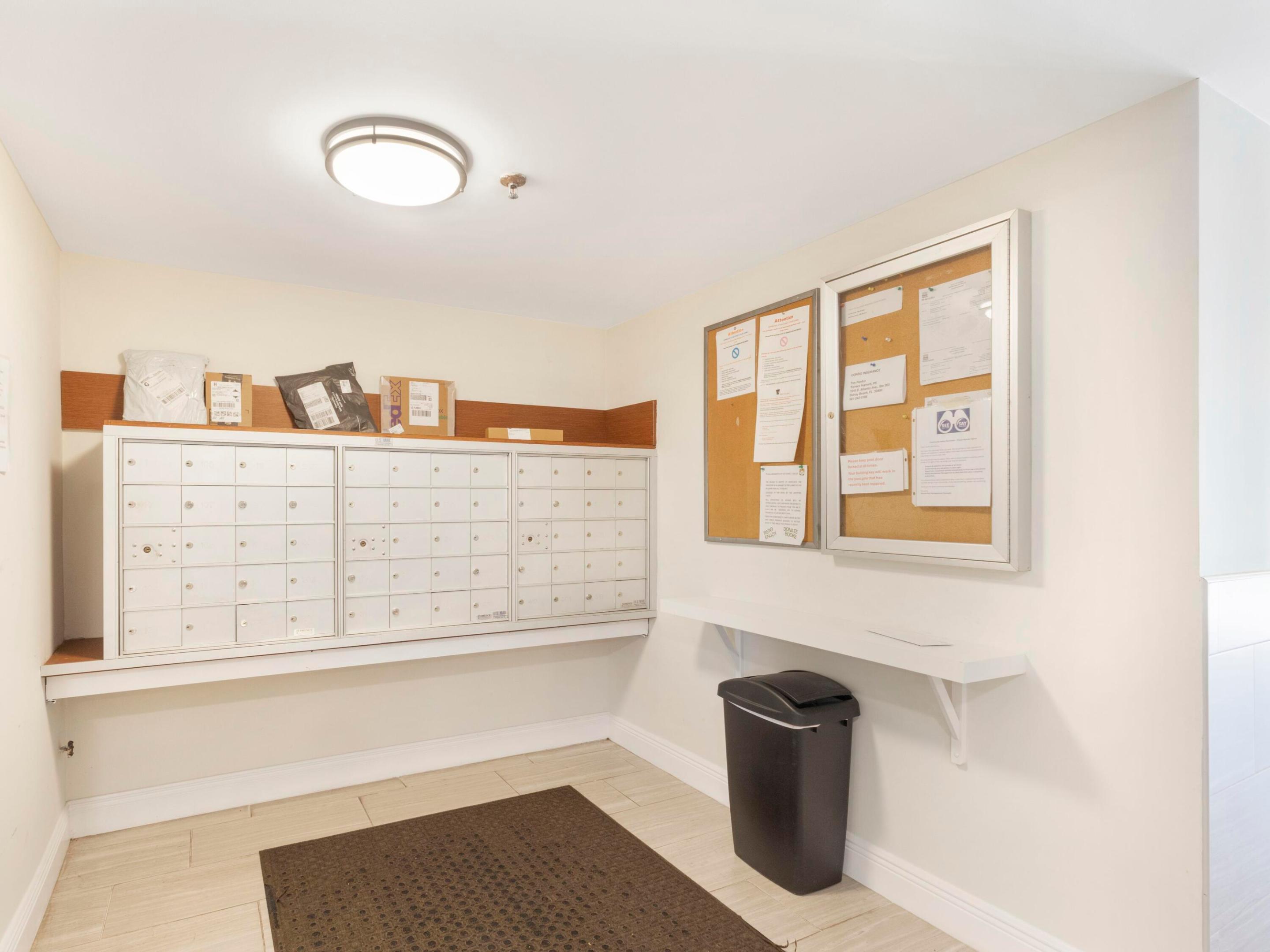 LAVERS RESORT & RACQUET CLUB - Residential Lease