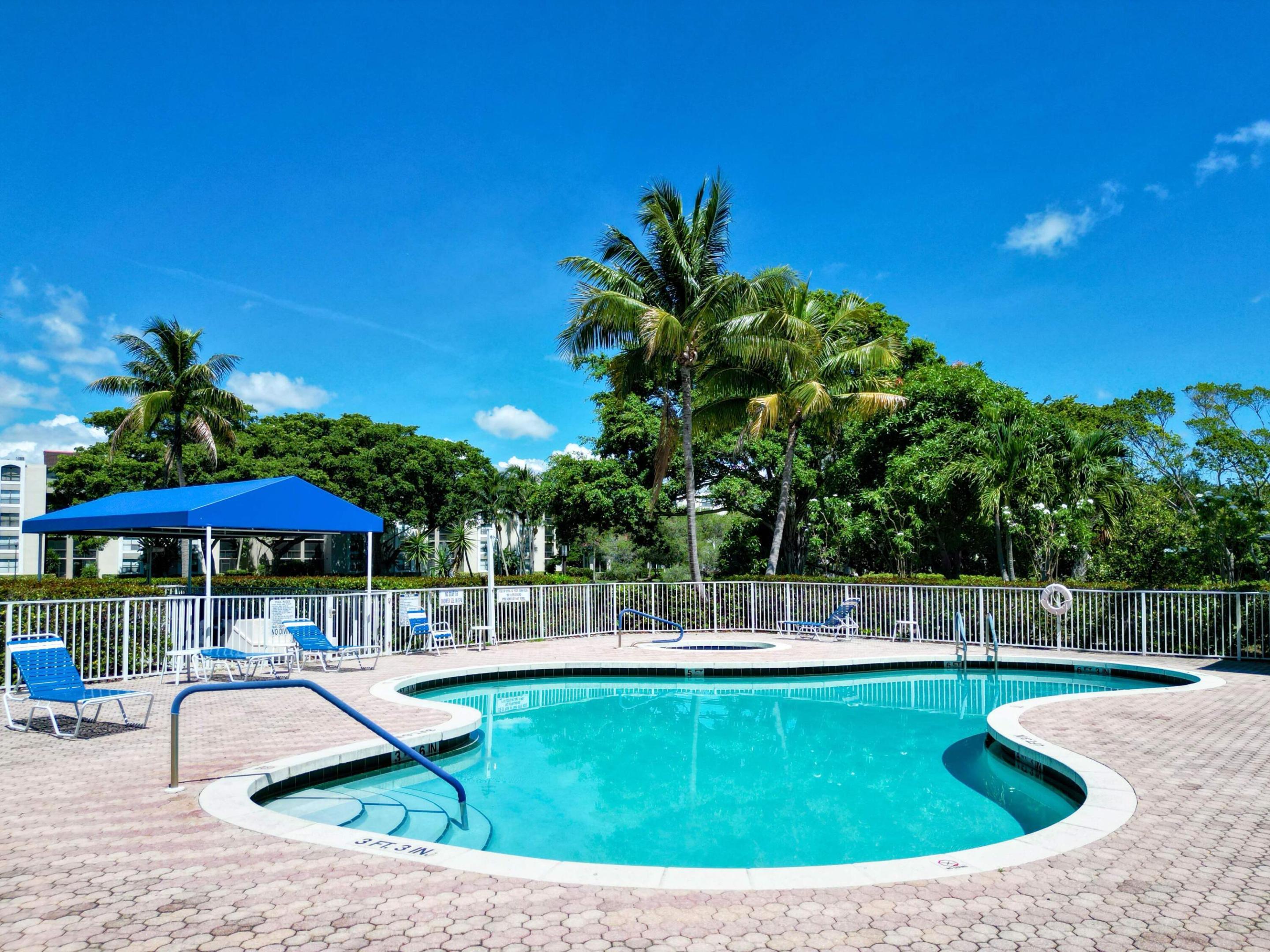 LAVERS RESORT & RACQUET CLUB - Residential Lease