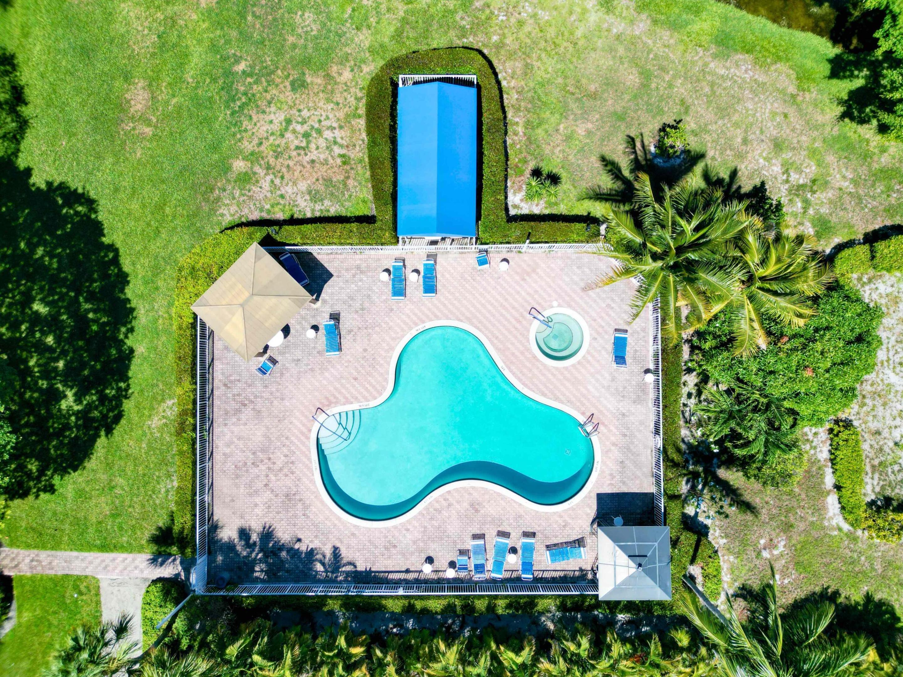LAVERS RESORT & RACQUET CLUB - Residential Lease