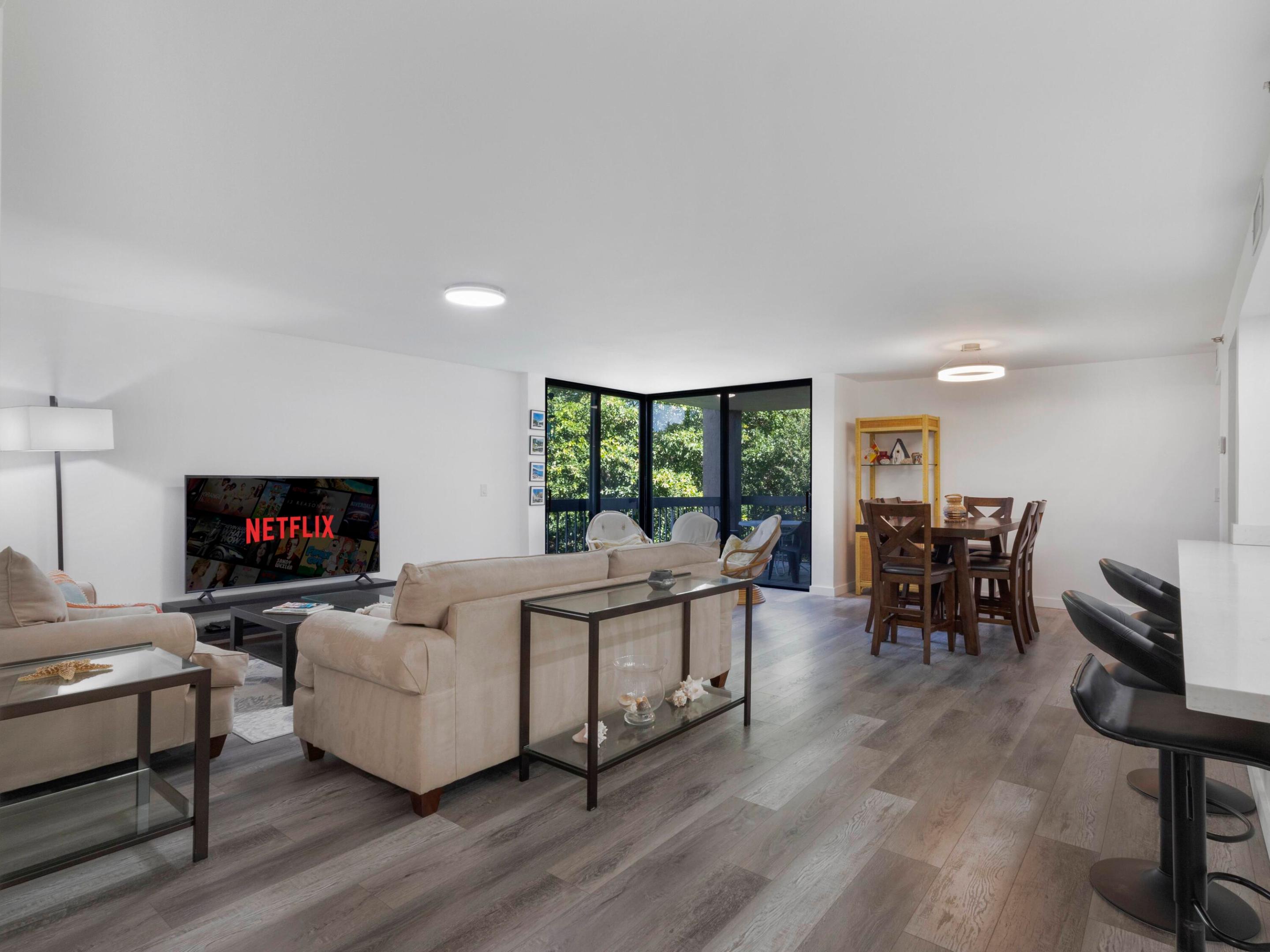 LAVERS RESORT & RACQUET CLUB - Residential Lease
