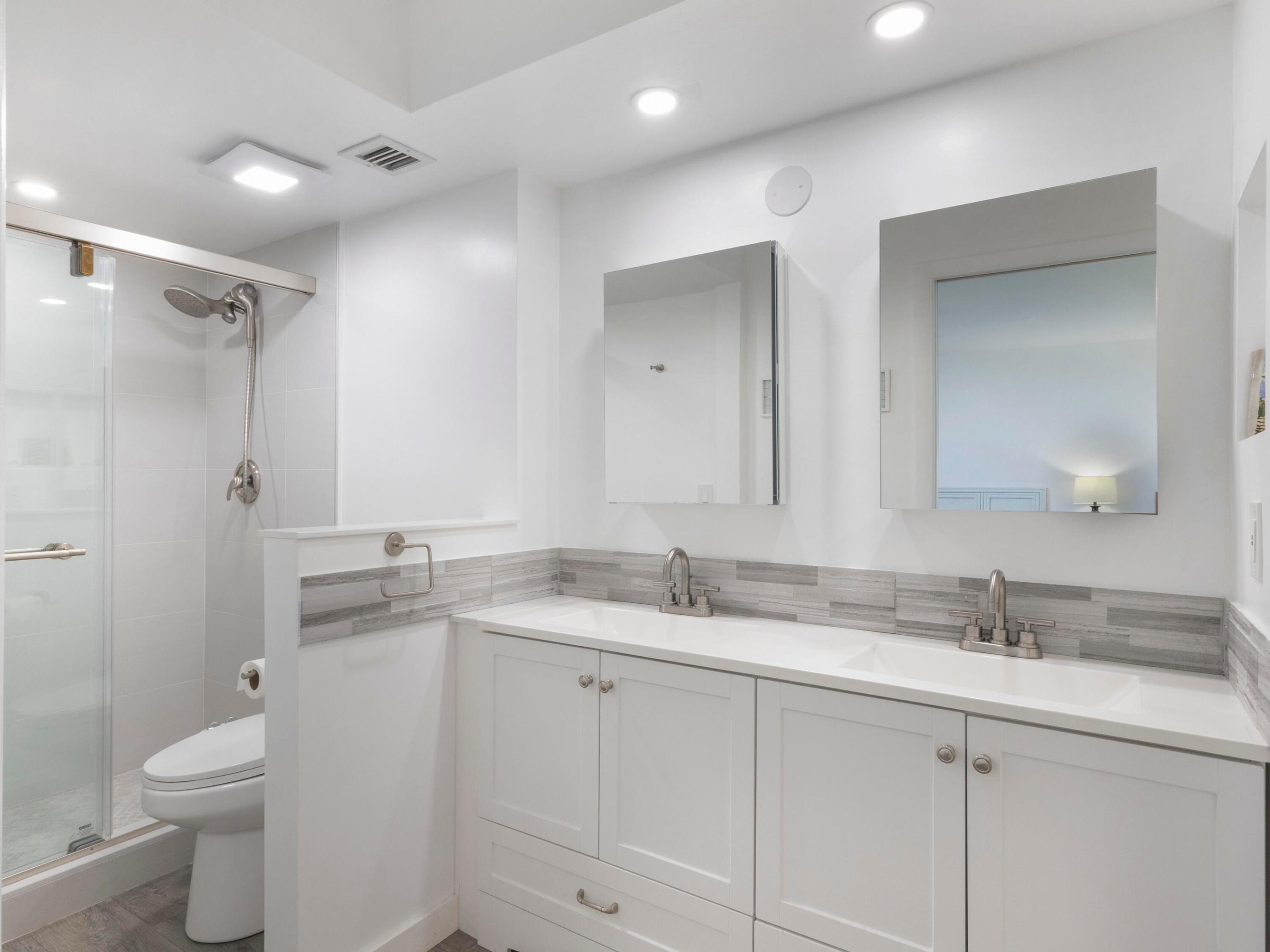 LAVERS RESORT & RACQUET CLUB - Residential Lease