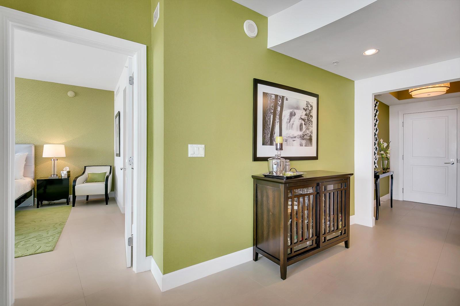1 N Ocean Boulevard 1410
