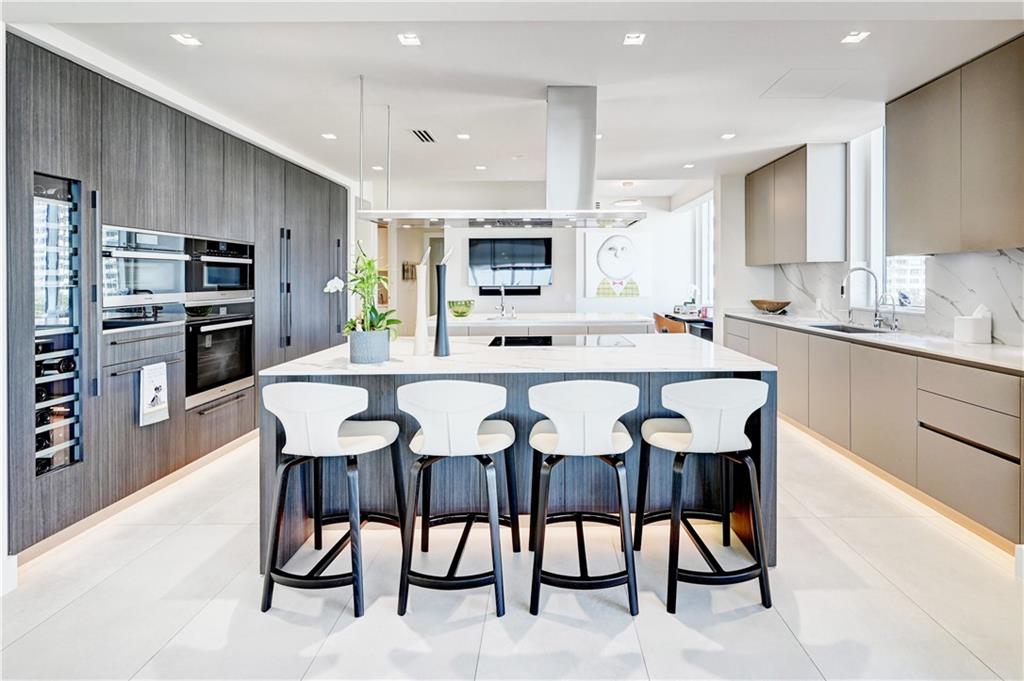 353 Sunset - Residential