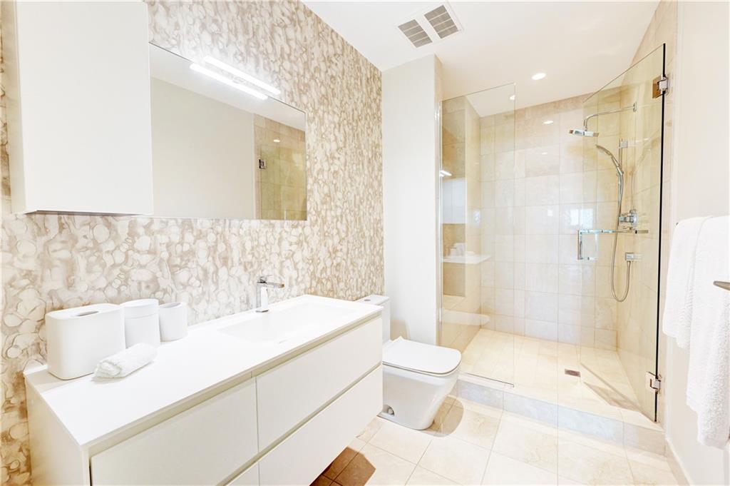 353 Sunset - Residential