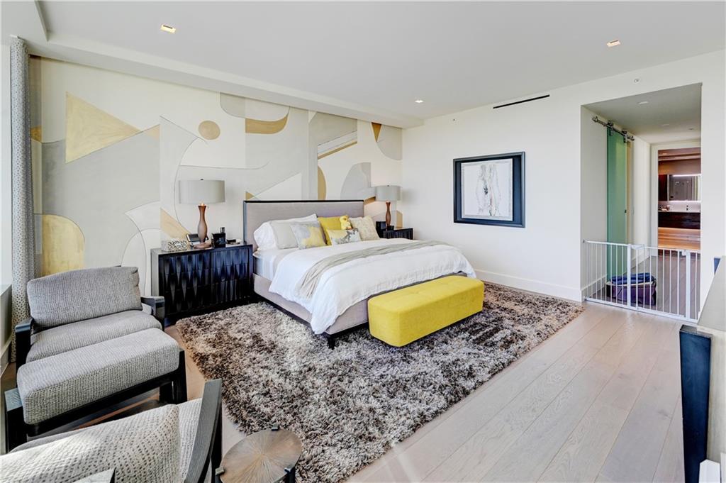 353 Sunset - Residential