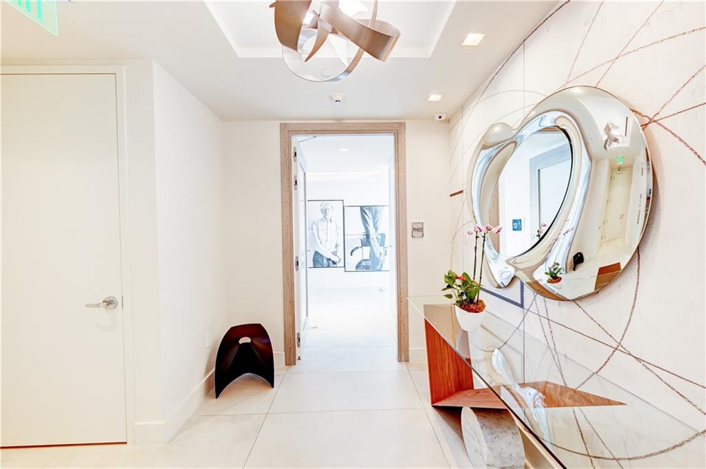 353 Sunset - Residential