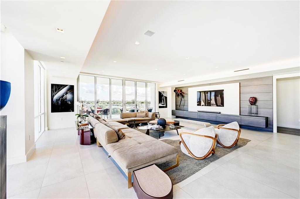 353 Sunset - Residential