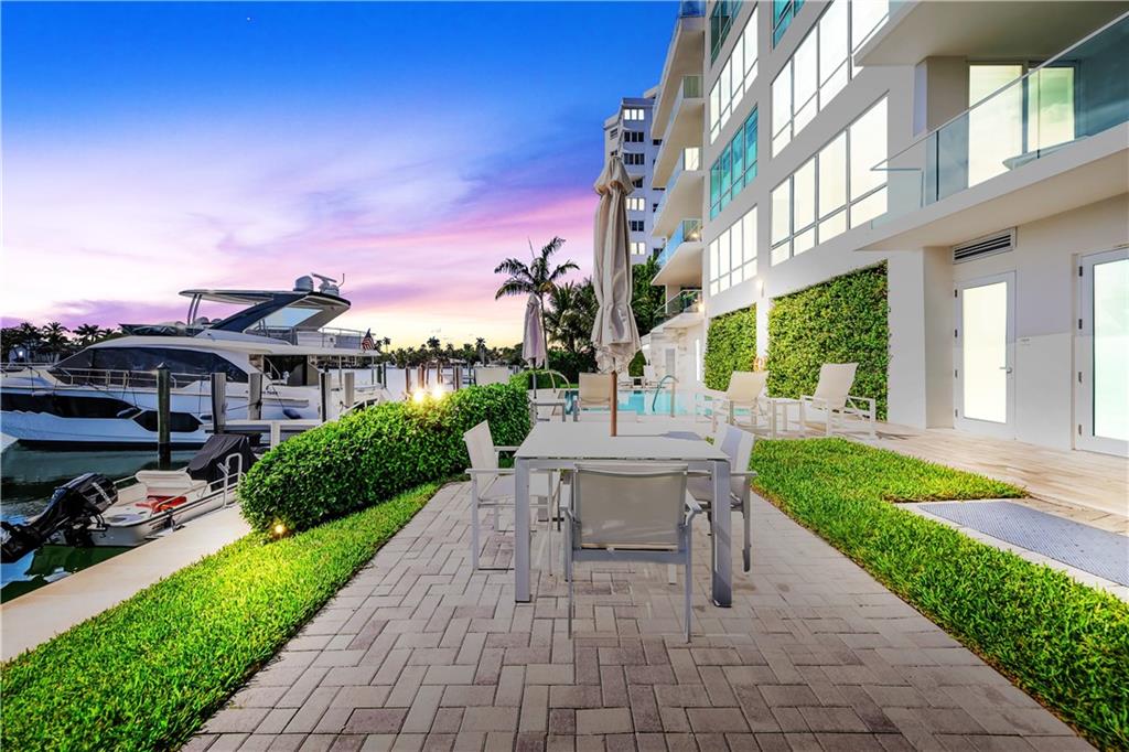 353 Sunset - Residential