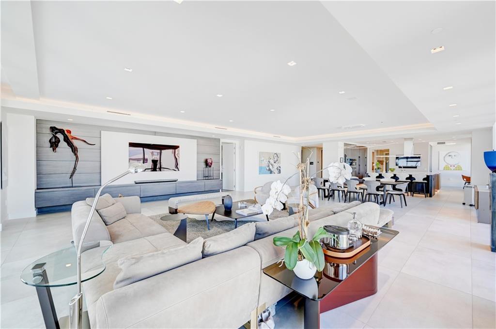 353 Sunset - Residential