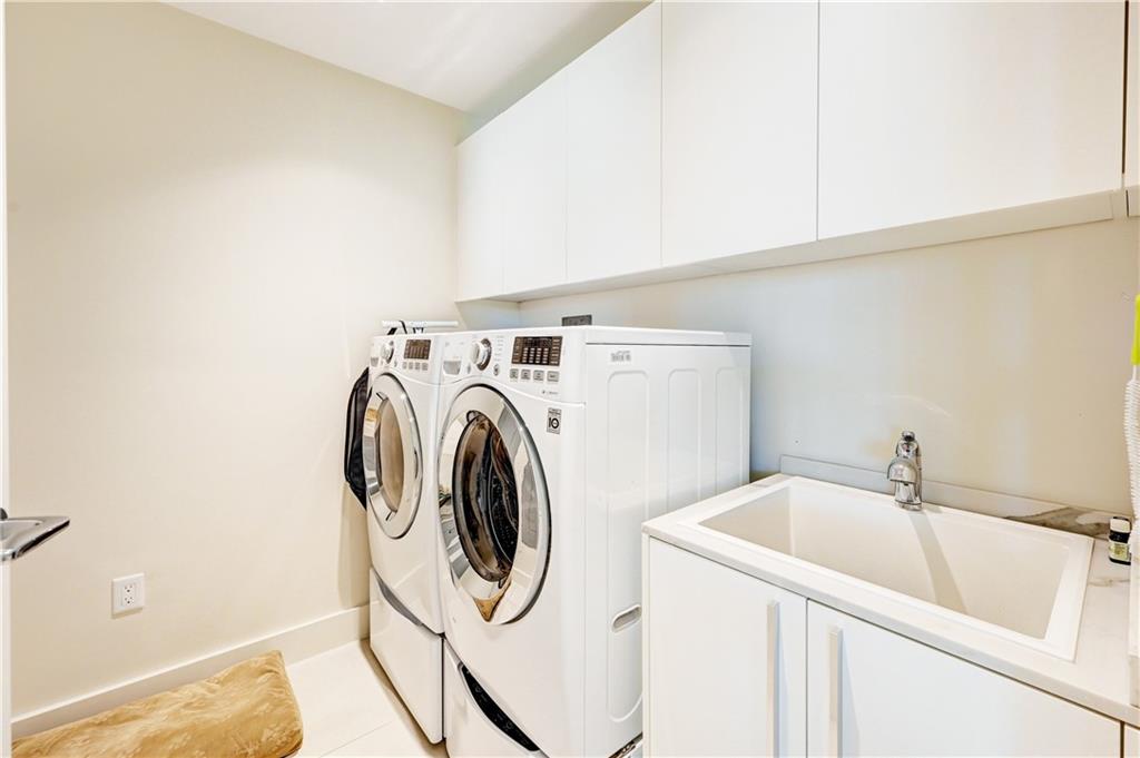 353 Sunset - Residential