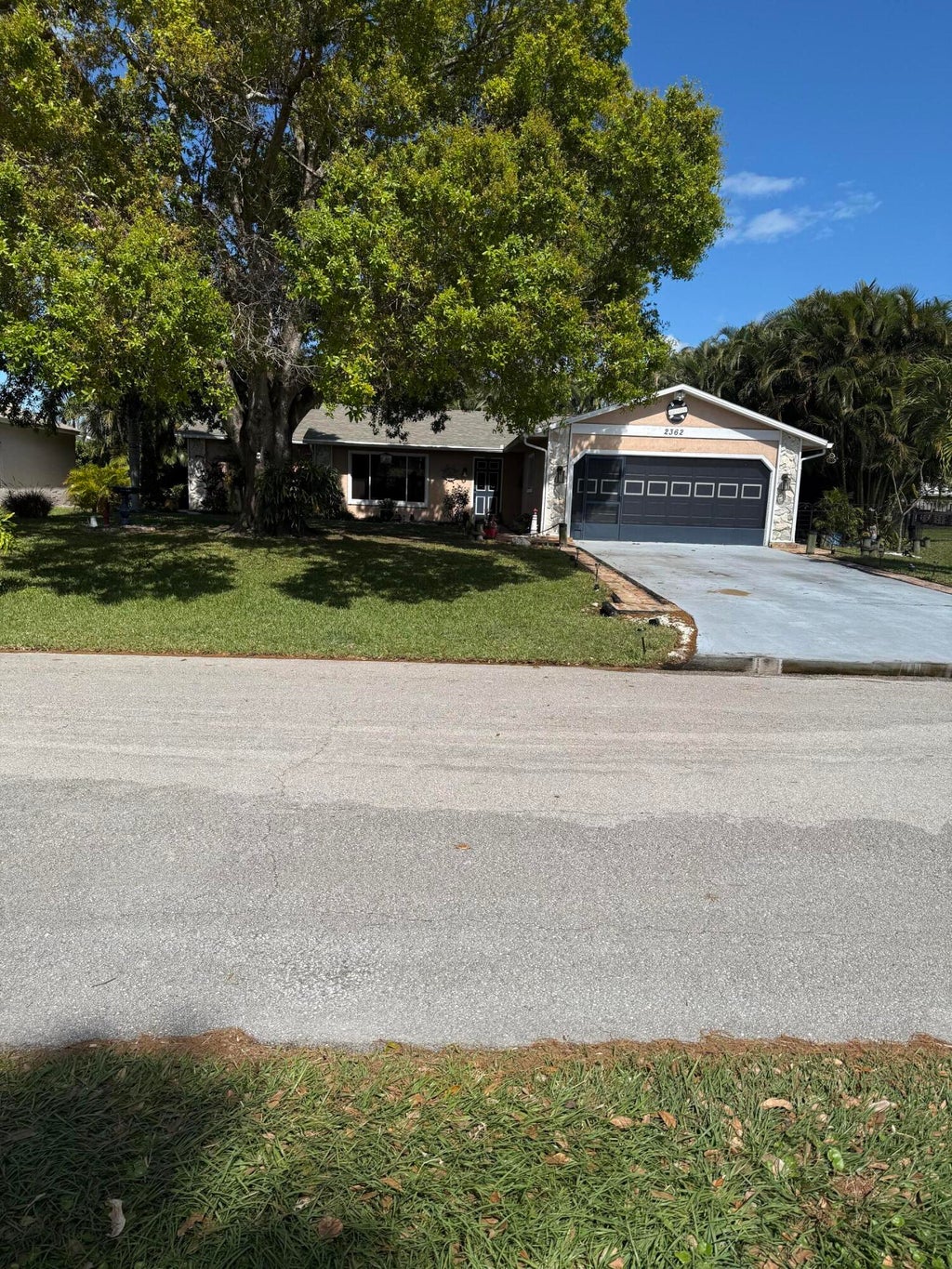 Photo of 2362 SE Patio Circle, Port Saint Lucie, FL 34952 (MLS # R11065938)