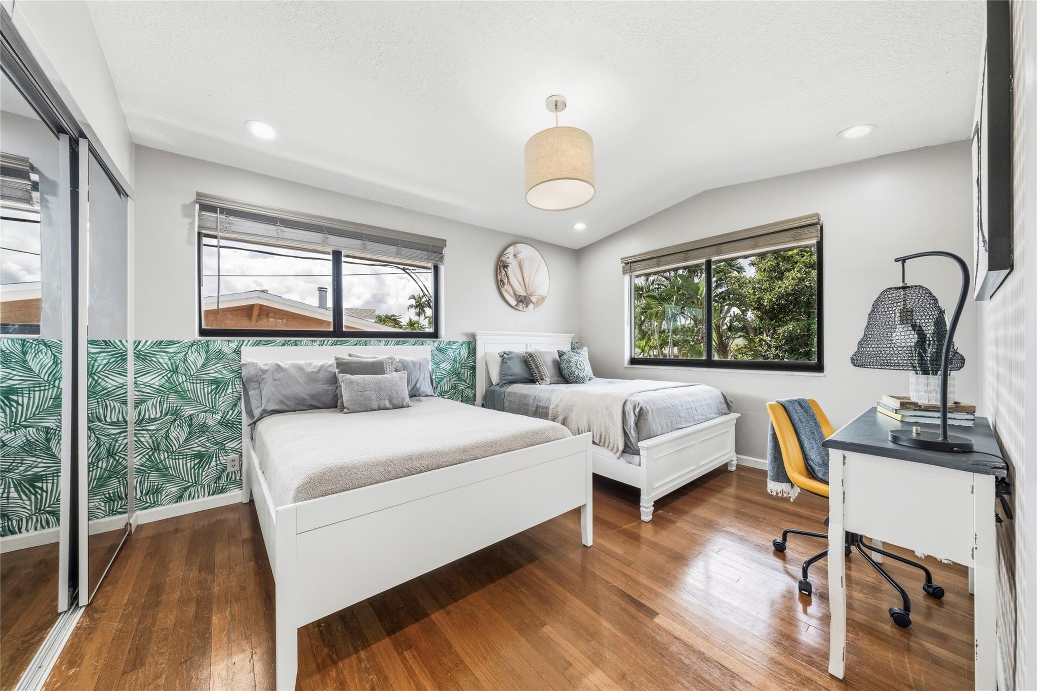 Lauderdale Isle NO 2 - Residential