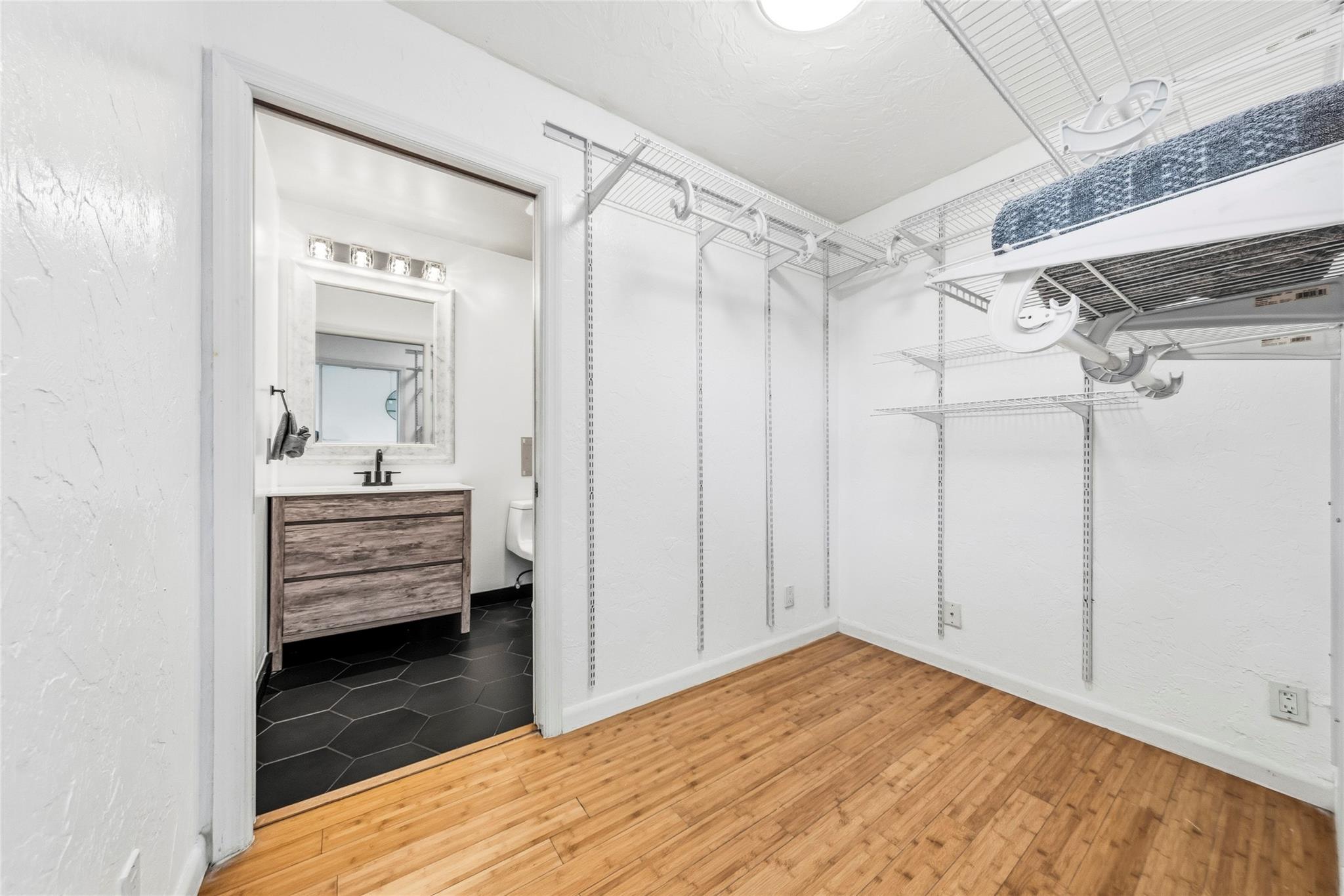 Lauderdale Isle NO 2 - Residential