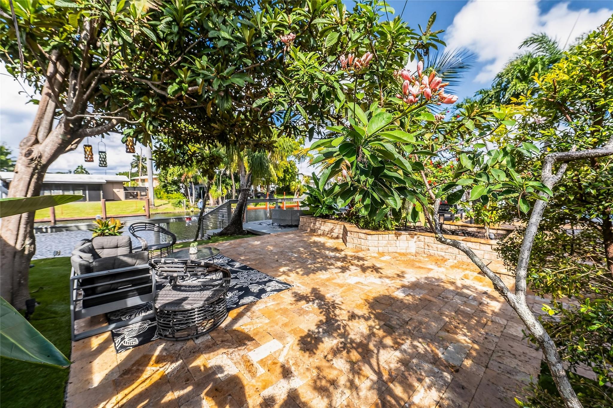 Lauderdale Isle NO 2 - Residential