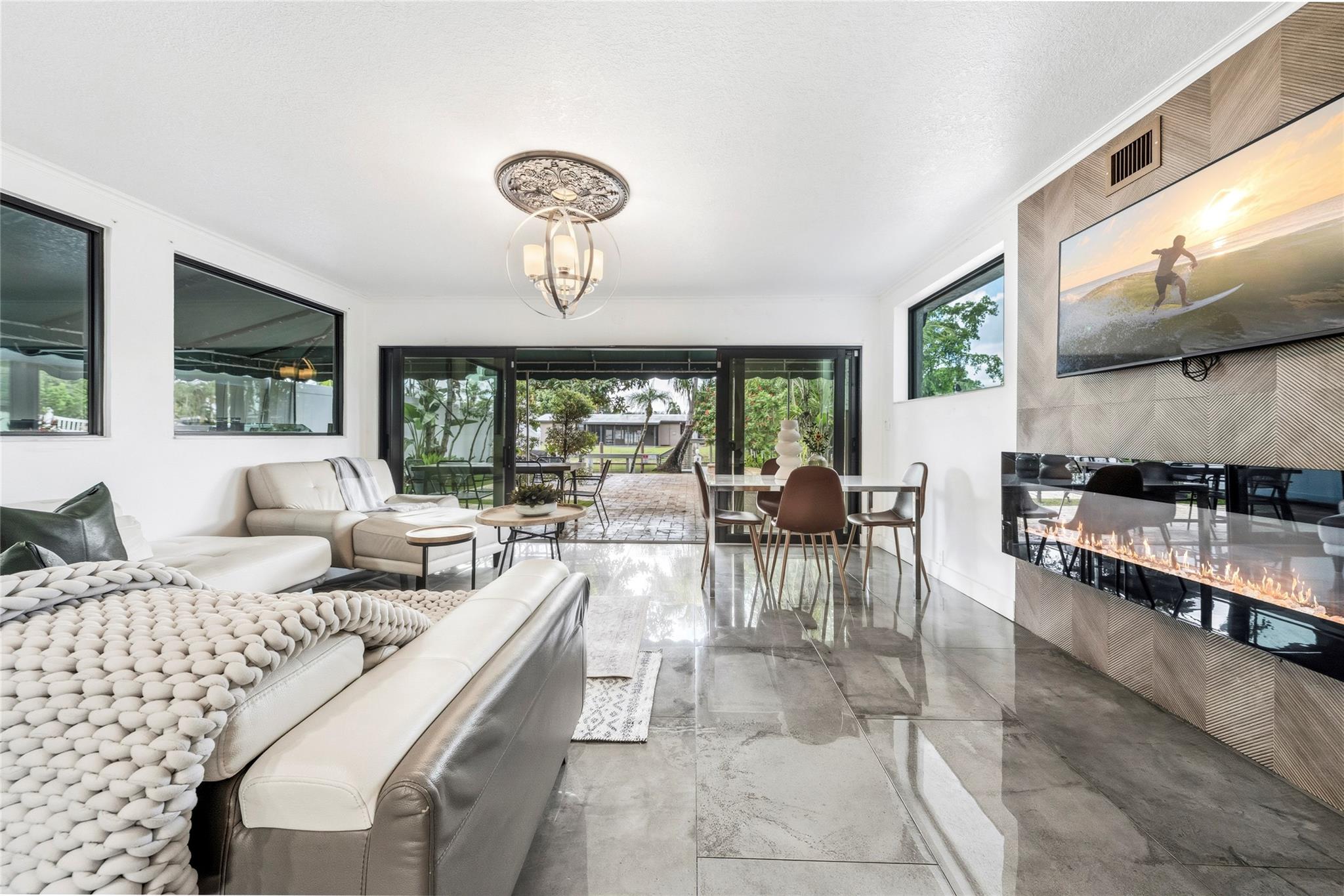 Lauderdale Isle NO 2 - Residential