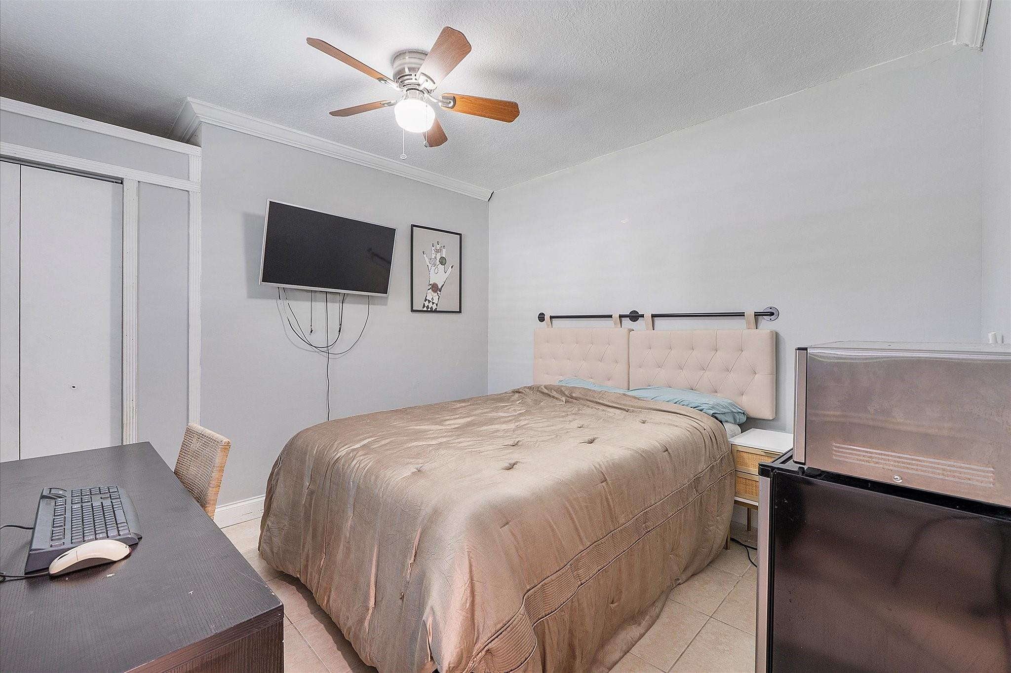 Oakland Hills 4th Sec 80- - Residential