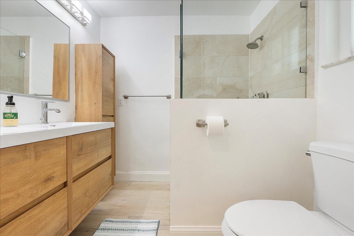 Oakland Hills 4th Sec 80- - Residential