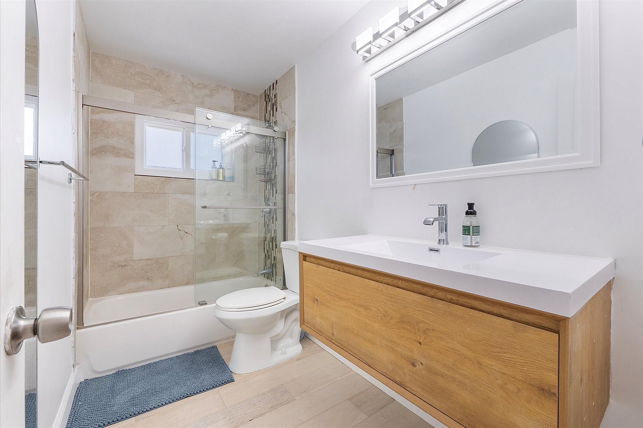 Oakland Hills 4th Sec 80- - Residential