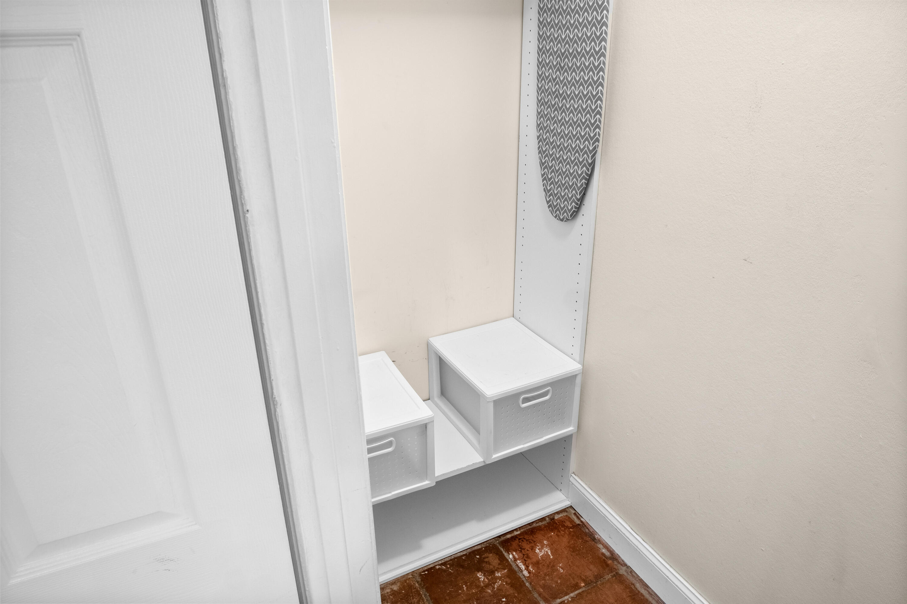 DELL PARK - Residential Lease