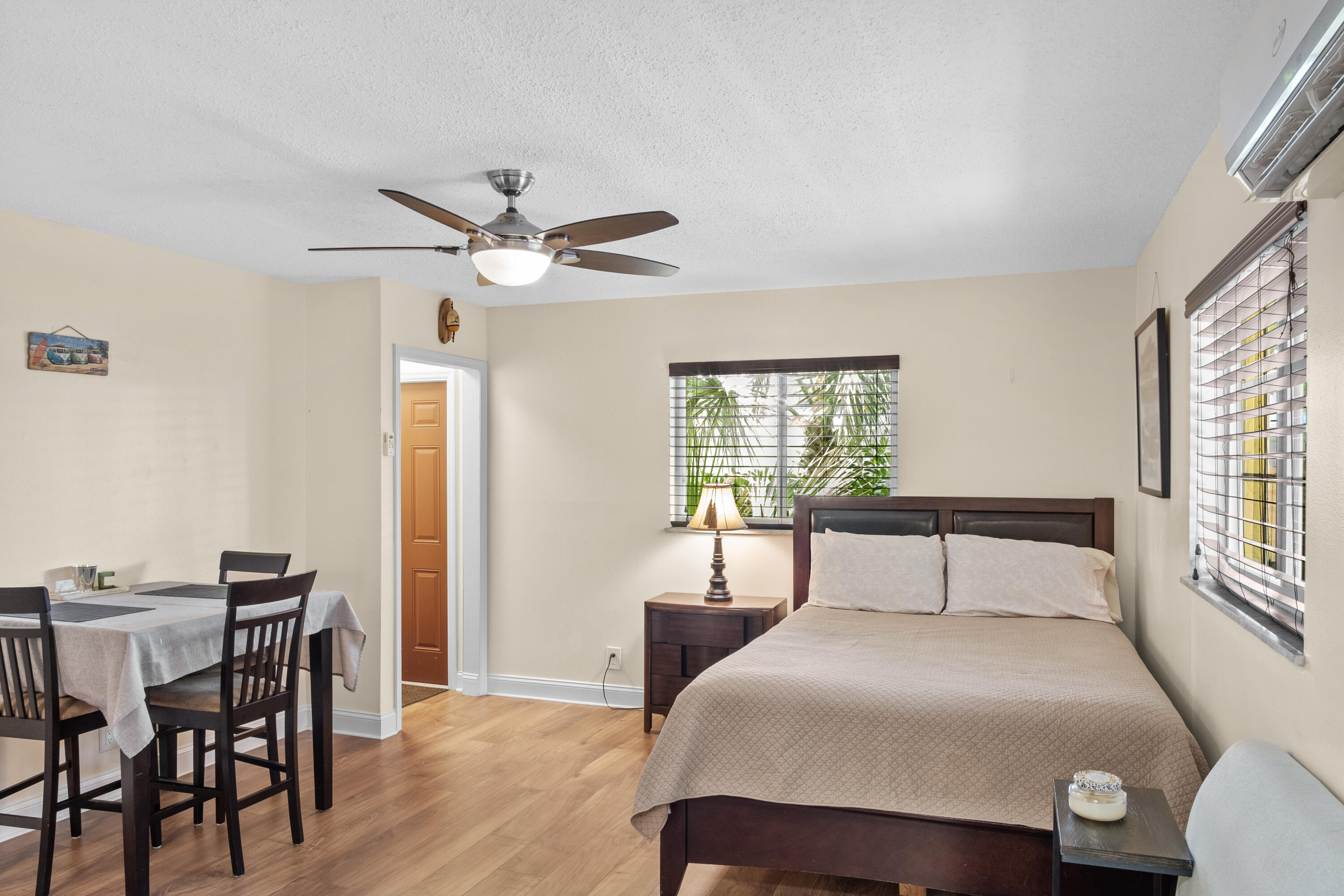 DELL PARK - Residential Lease
