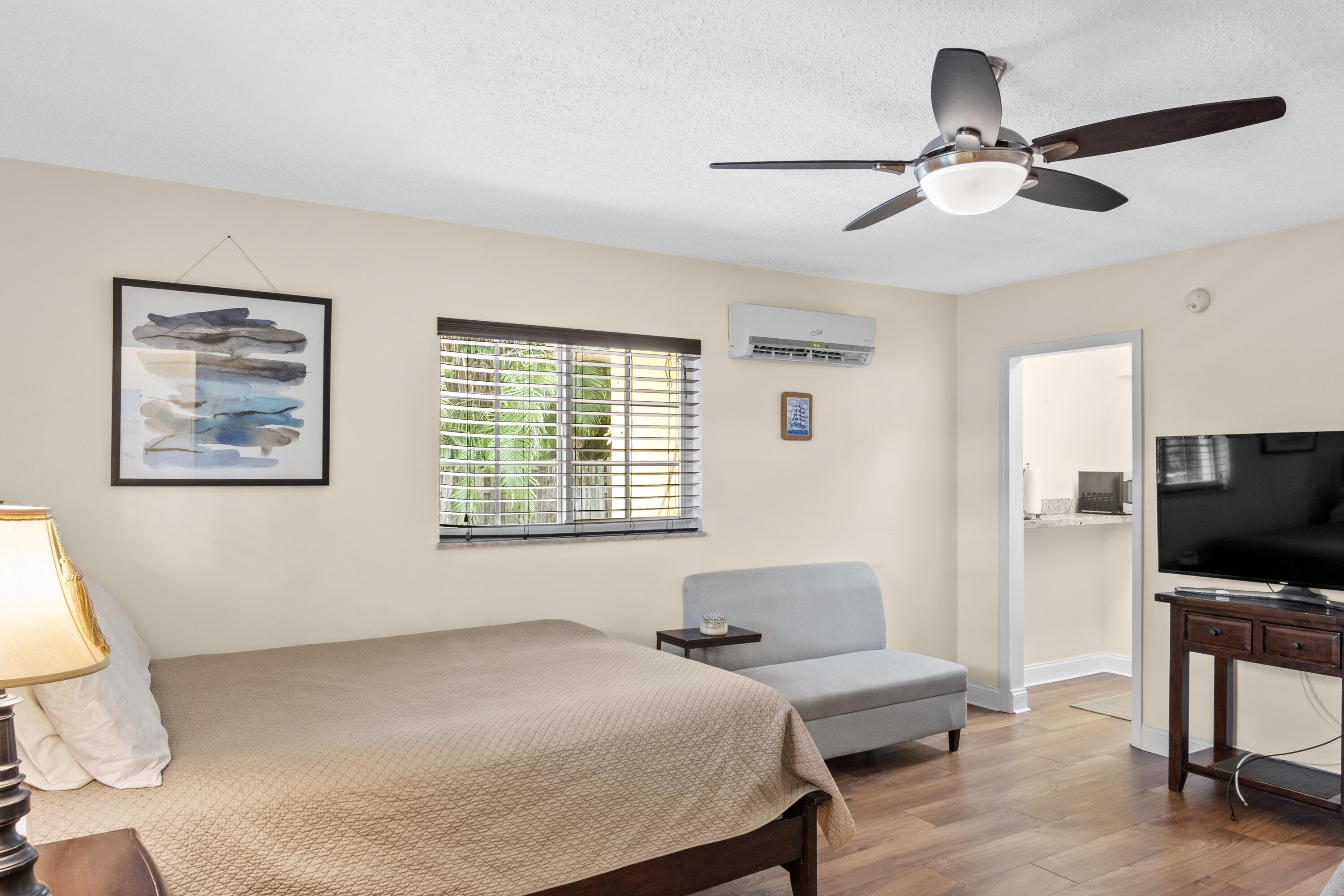DELL PARK - Residential Lease