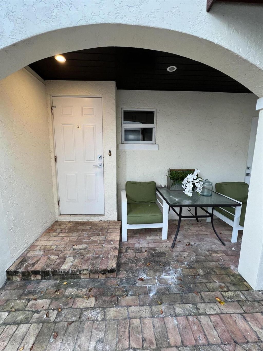 Photo of 252 Oleander Avenue #5, Palm Beach, FL 33480 (MLS # R11044561)