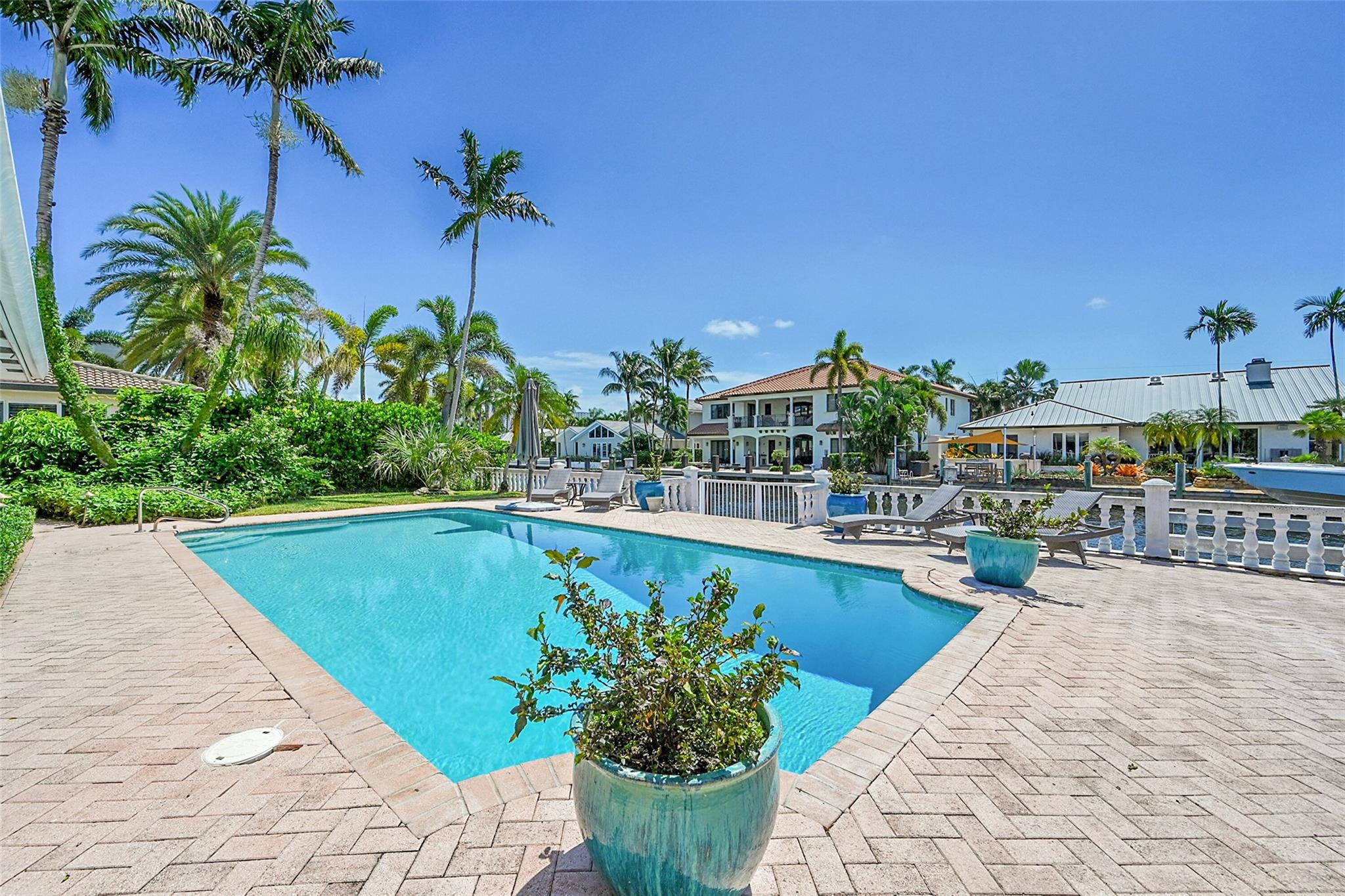 Coral Ridge Country Club - Residential