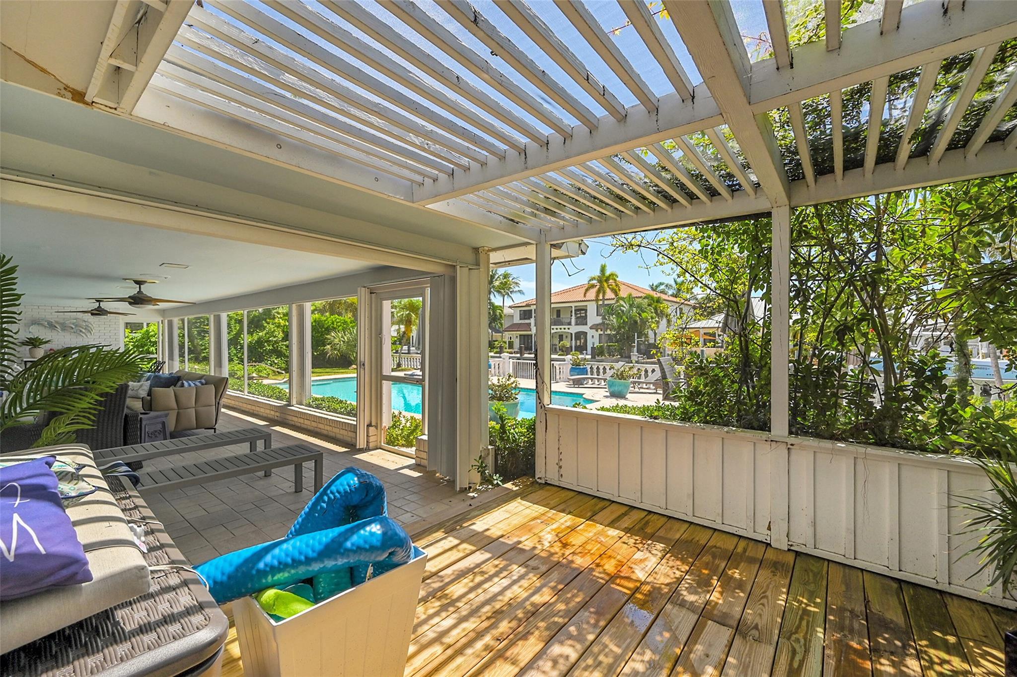 Coral Ridge Country Club - Residential