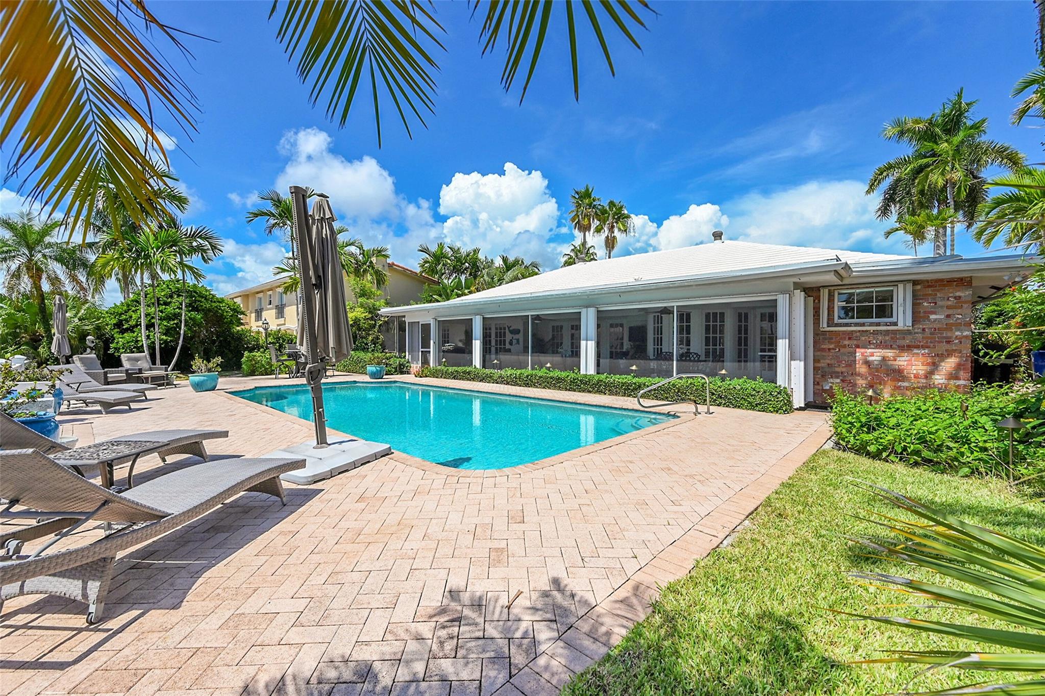 Coral Ridge Country Club - Residential