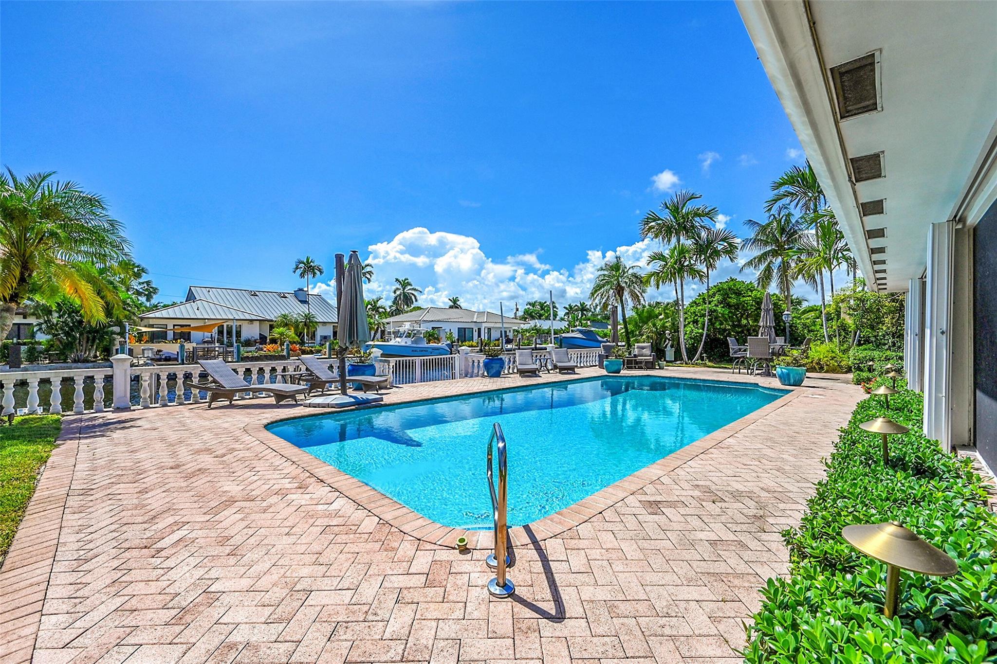 Coral Ridge Country Club - Residential