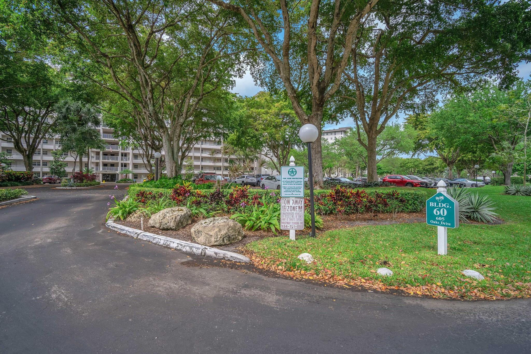 Palm Aire Contry Club #5 - Residential