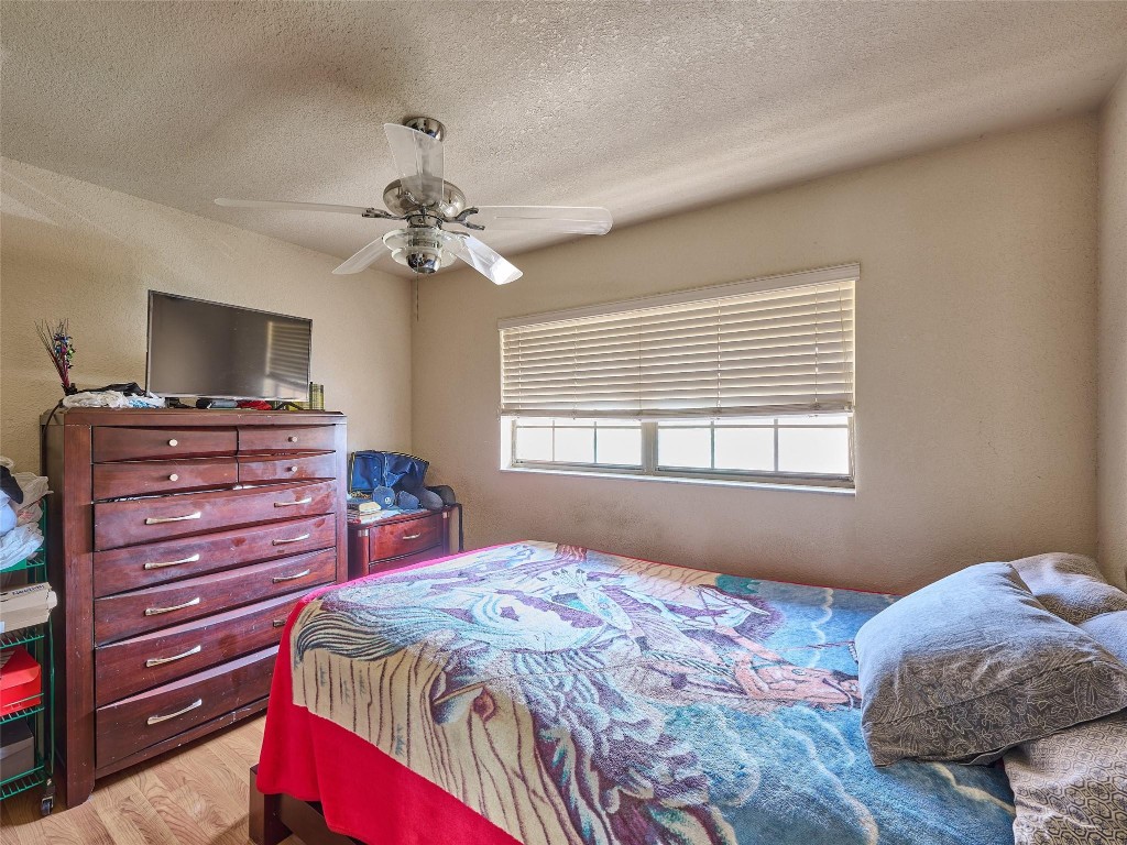 SHAKER VILLAGE - Residential