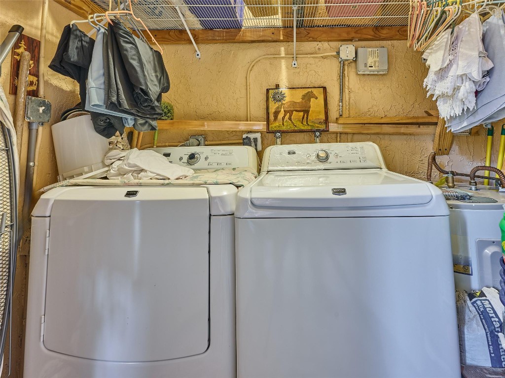 SHAKER VILLAGE - Residential