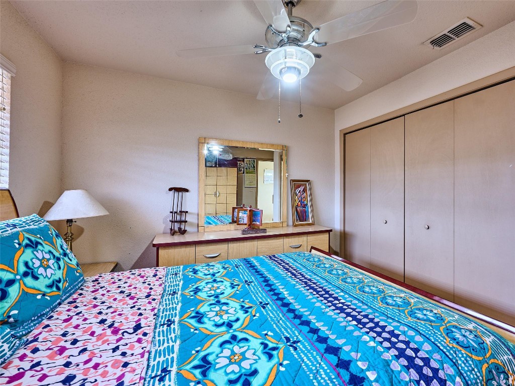 SHAKER VILLAGE - Residential