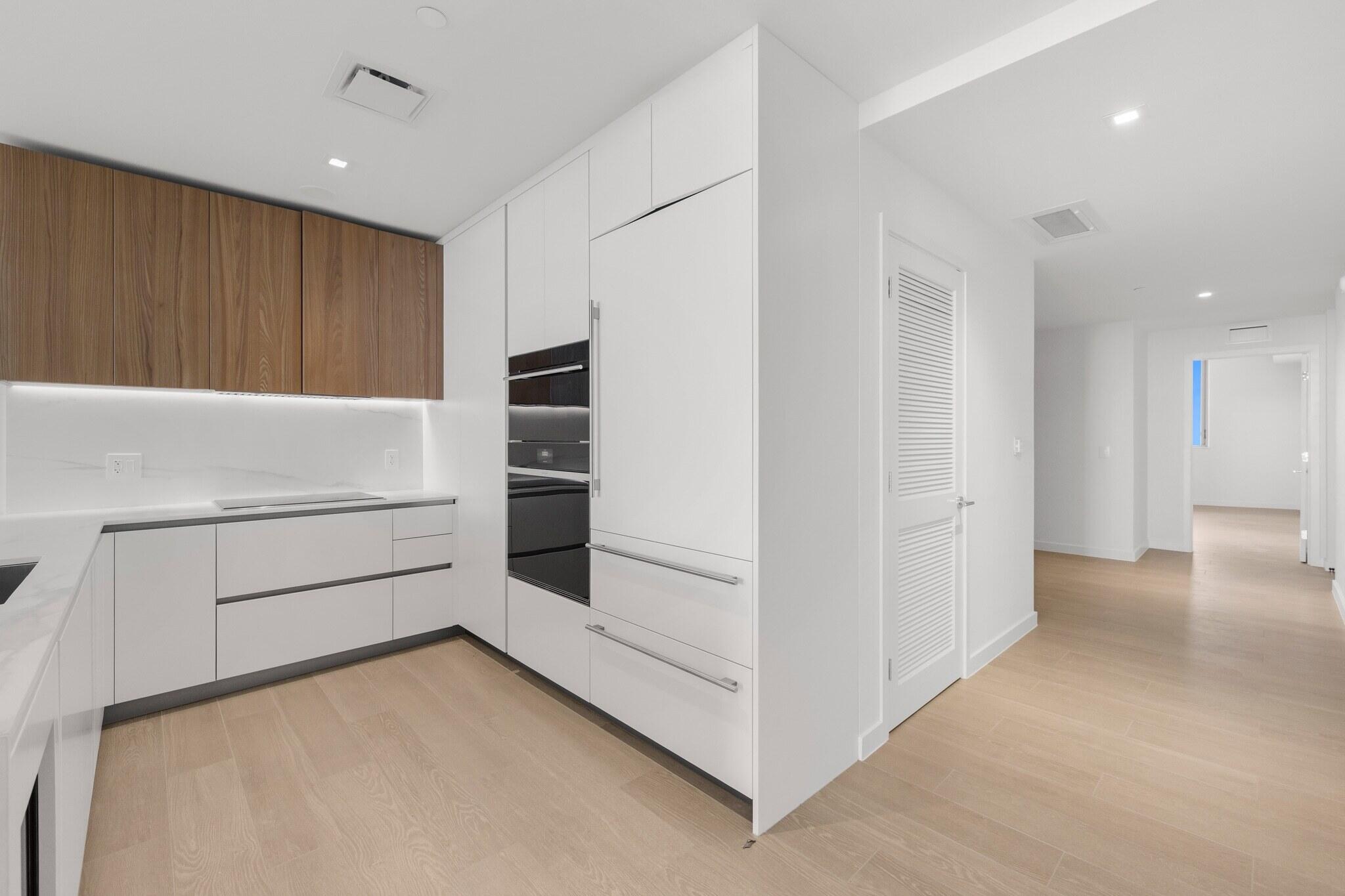 1400 Biscayne Boulevard 4003
