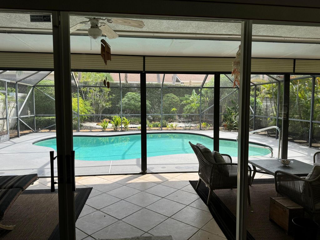 Photo of 147 Cape Pointe Circle, Jupiter, FL 33477 (MLS # R11018743)