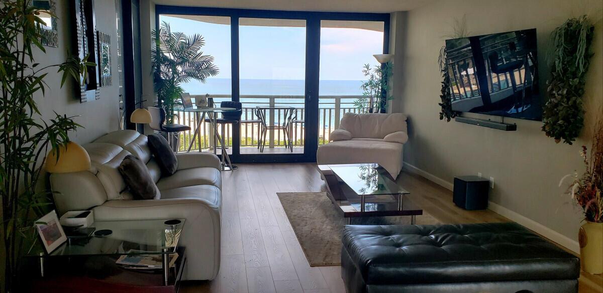 9th floor Corner unit with direct views of the Ocean and Intracoastal. 65'' 4K TV with Bose surround sound system. The faucets are touch less. All updated appliances with Full size refrigerator. Washer and dryer in the unit. Additional pictures available soon. 3- or 4-month rental period.